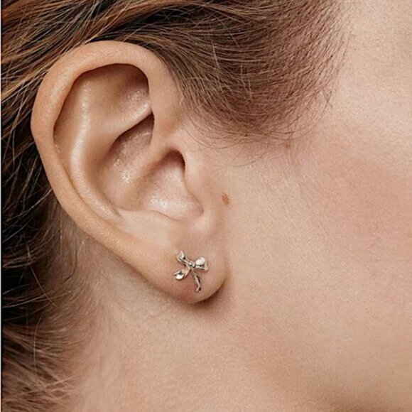 NEW ~ Anthropologie SHASHI Charlotte Mini Bow Stud Gold Earrings - Picture 5 of 7